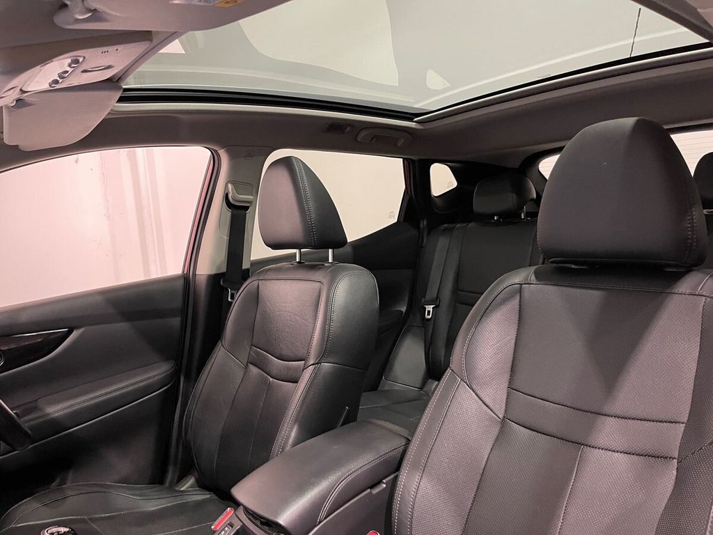 Used Nissan Qashqai 2017 for sale - 76267140: Photo 12