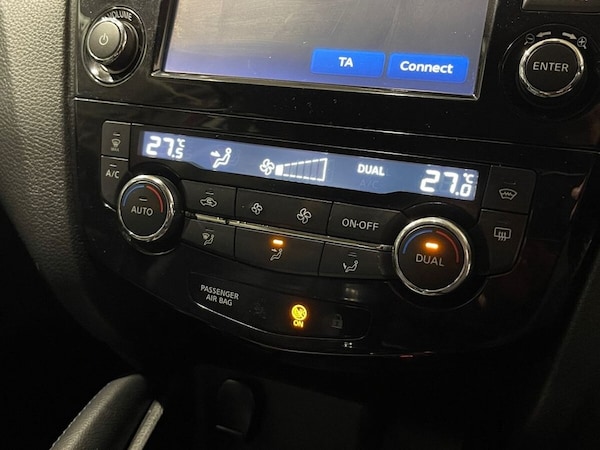 Used Nissan Qashqai 2017 for sale - 76267140: Photo 18