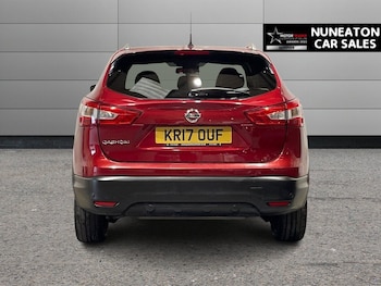 Used Nissan Qashqai 2017 for sale - 76267140: Photo 4