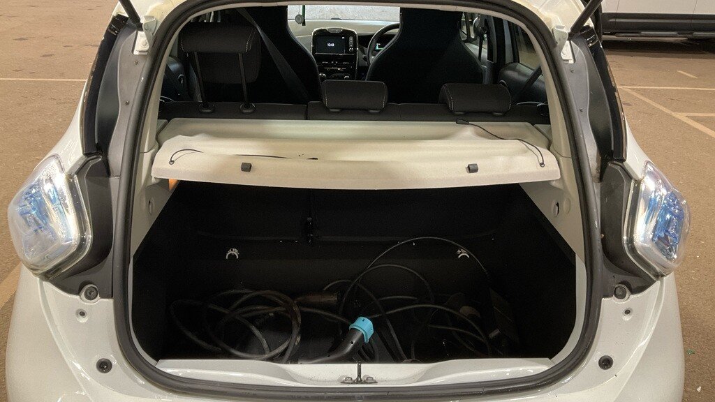 Used Renault Zoe 2019 for sale - 78212999: Photo 12