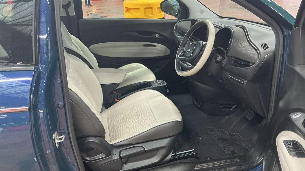 Used Fiat 500 2022 for sale - 76610267: Photo 9