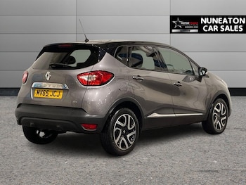 Used Renault Captur 2016 for sale - 77226855: Photo