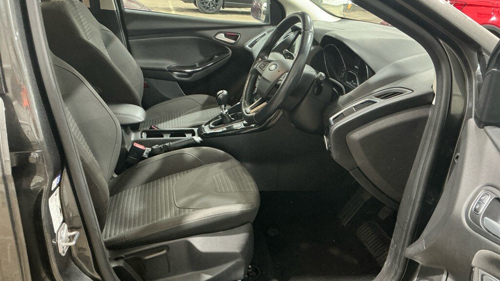 Used Ford Focus 2018 for sale - 77356663: Photo 15