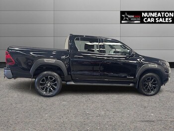Used Toyota Hilux 2021 for sale - 76173011: Photo 2