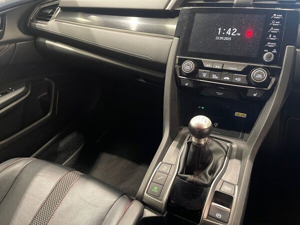 Used Honda Civic 2020 for sale - 76038751: Photo 15