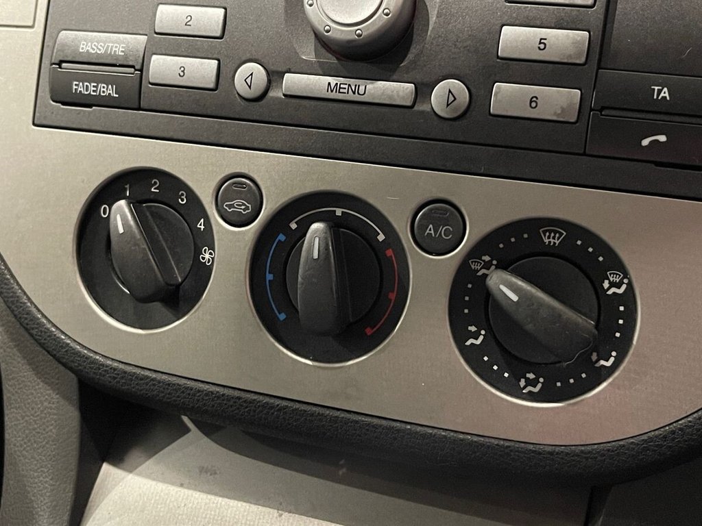 Used Ford C-Max 2010 for sale - 77200523: Photo 17