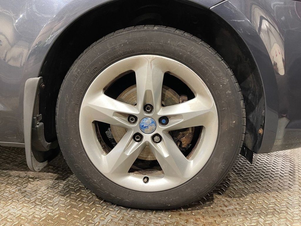 Used Ford C-Max 2010 for sale - 77200523: Photo 27