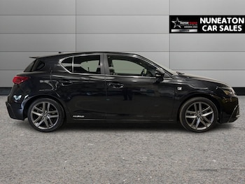 Used Lexus CT 2018 for sale - 75456703: Photo