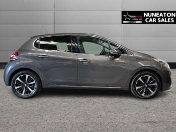 Used Peugeot 208 2019 for sale - 74931328: Photo