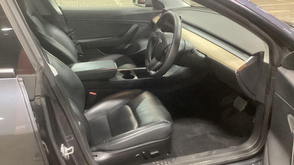 Used Tesla Model 3 2020 for sale - 77226974: Photo 9