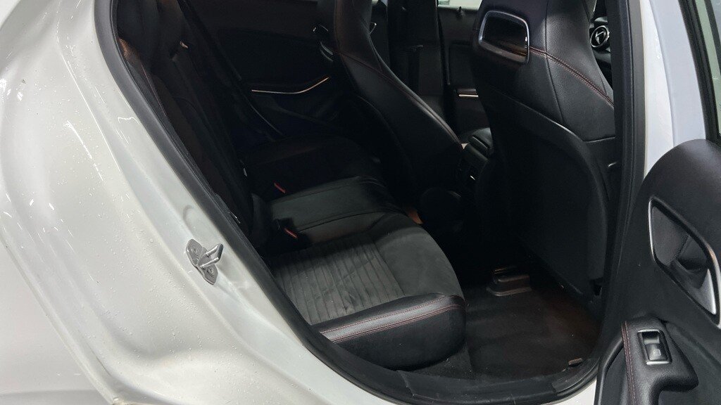 Used Mercedes-Benz GLA 2018 for sale - 77655270: Photo 14