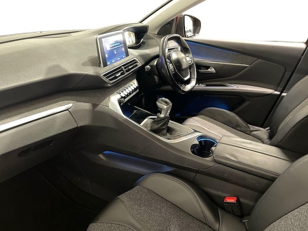 Used Peugeot 3008 2018 for sale - 75986428: Photo 14
