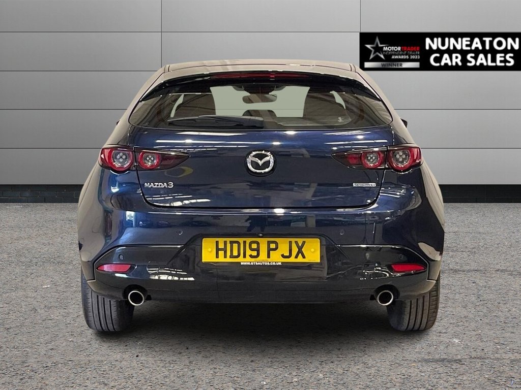 Used Mazda Mazda3 2019 for sale - 76039738: Photo 4