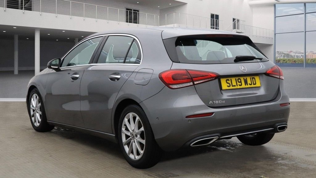 Used Mercedes-Benz A-Class 2019 for sale - 76848247: Photo 3