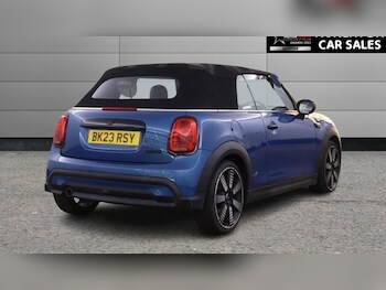 Used MINI Convertible 2023 for sale - 78797982: Photo