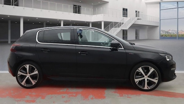 Used Peugeot 308 2018 for sale - 76345867: Photo 5