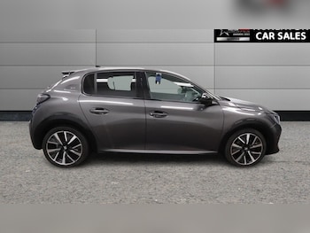 Used Peugeot 208 2021 for sale - 79518425: Photo