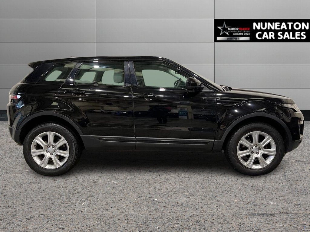 Used Land Rover Range Rover Evoque 2017 for sale - 77558124: Photo 2