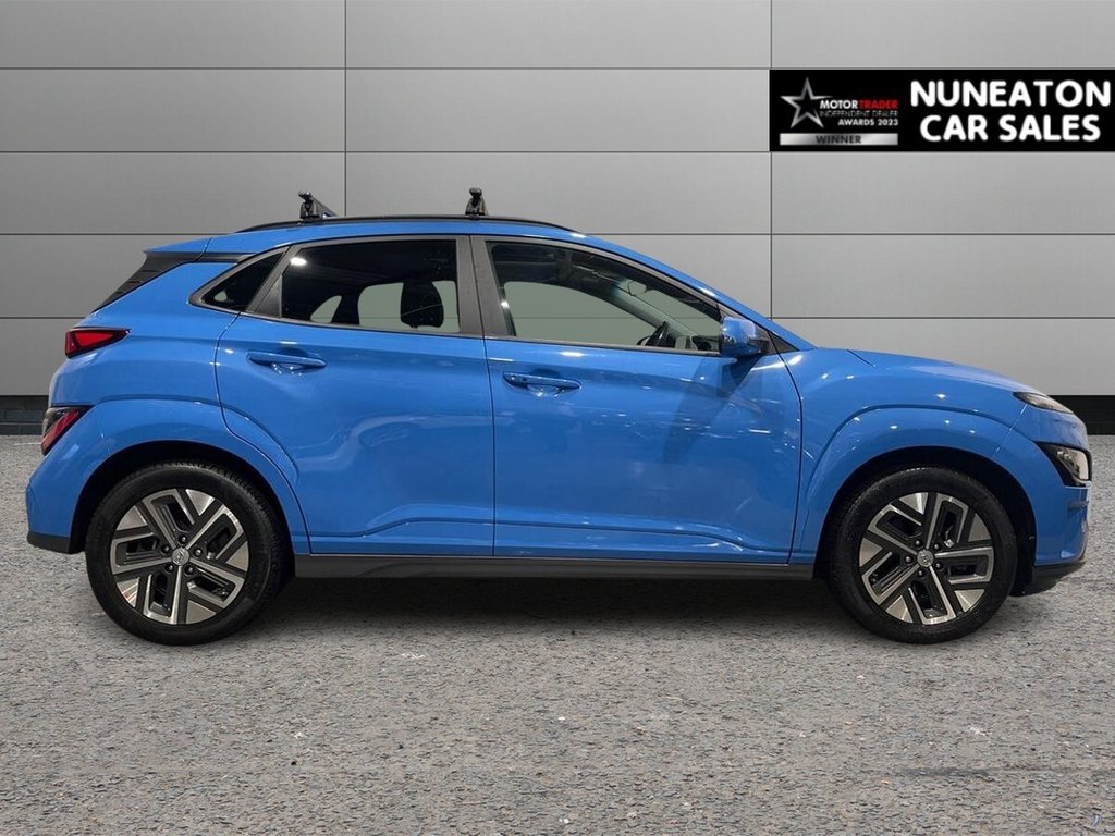 Used Hyundai KONA 2022 for sale - 77250097: Photo 2