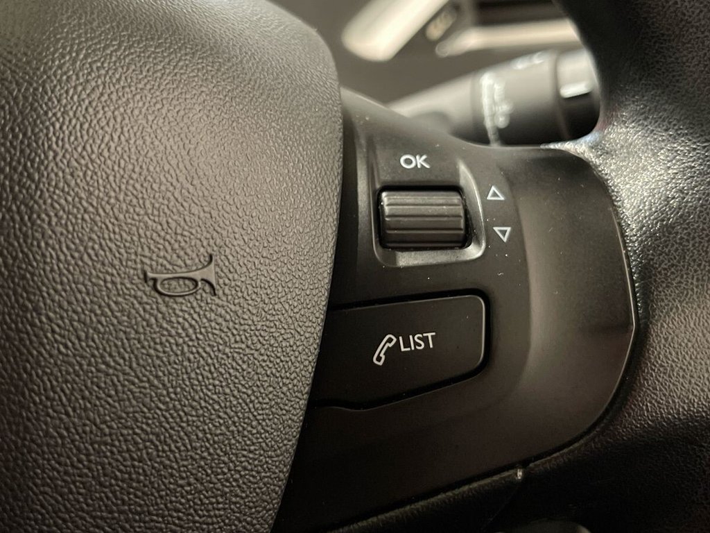 Used Peugeot 208 2014 for sale - 77764712: Photo 23