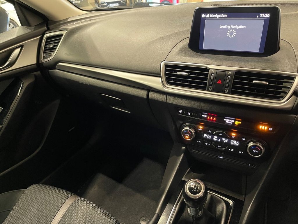 Used Mazda Mazda3 2018 for sale - 76124257: Photo 16