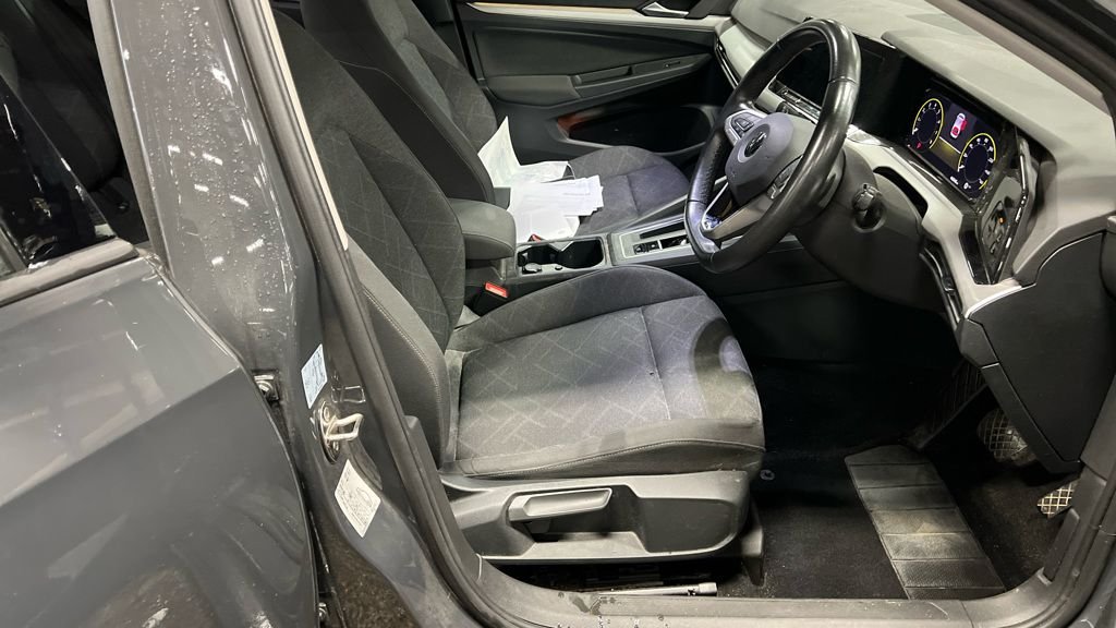 Used Volkswagen Golf 2022 for sale - 76509850: Photo 9