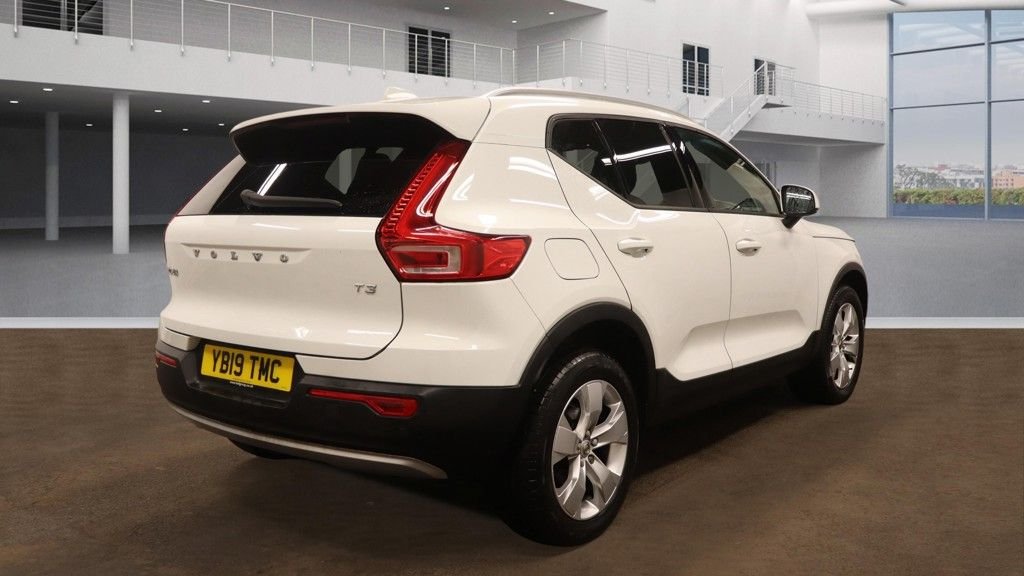 Used Volvo XC40 2019 for sale - 76966235: Photo 4