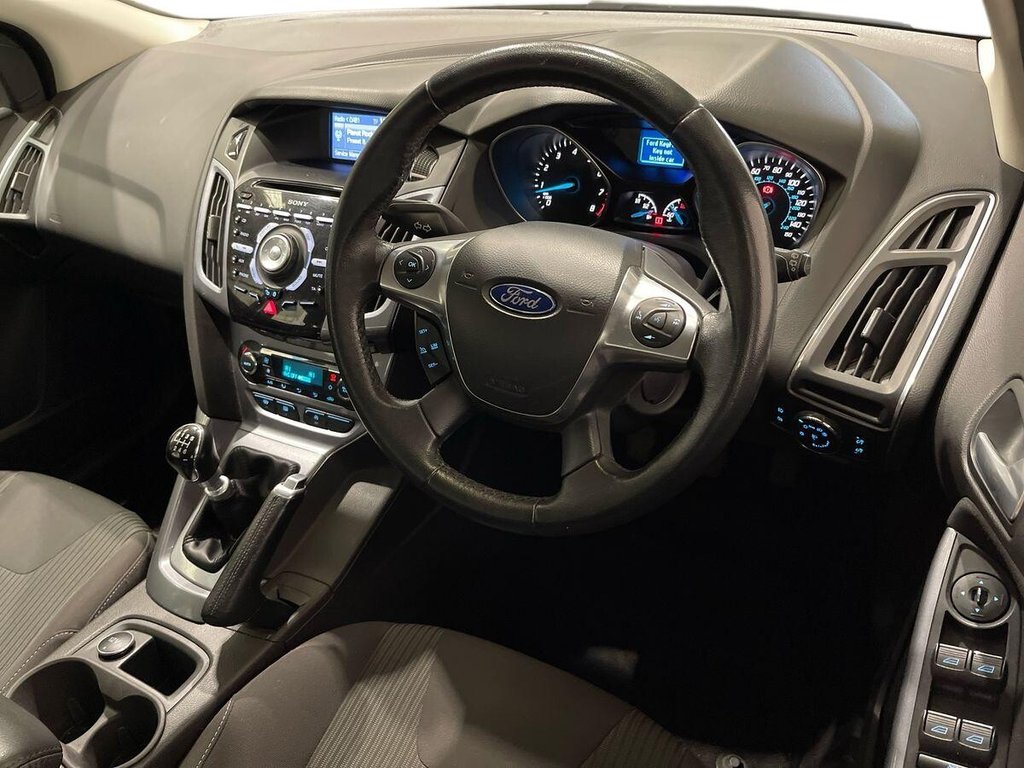 Used Ford Focus 2013 for sale - 77631619: Photo 9