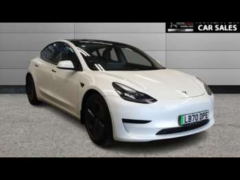 2020 (70) - Standard Range Plus Saloon 4dr Electric Auto RWD (241 bhp)