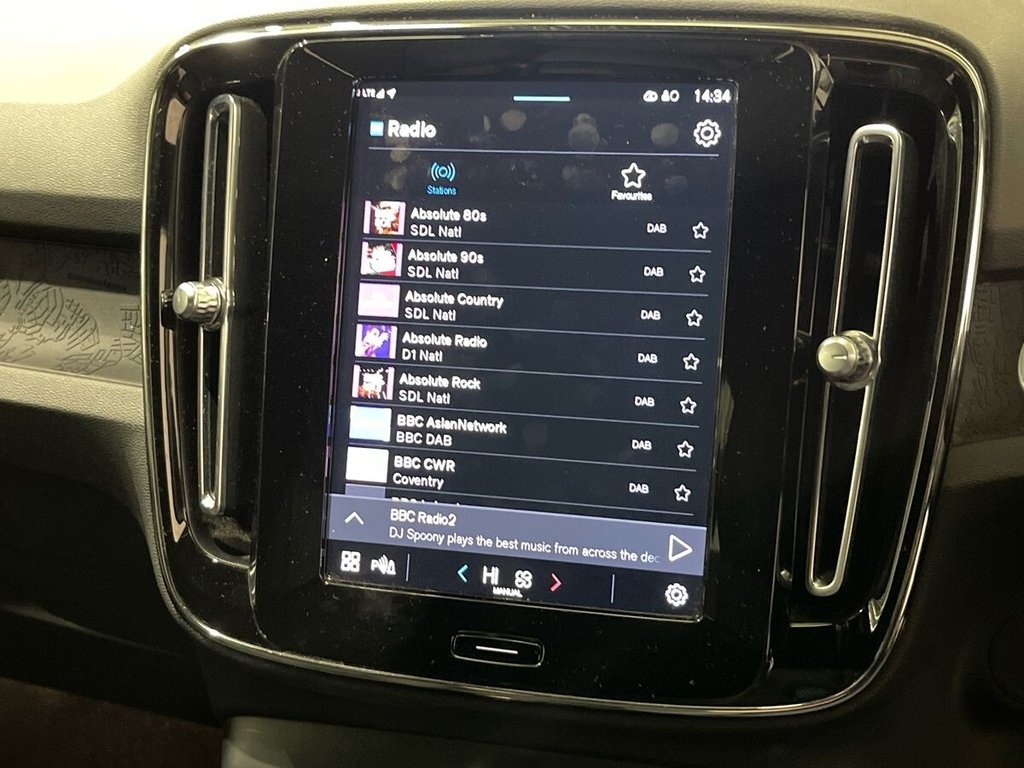 Used Volvo XC40 2023 for sale - 78166916: Photo 11