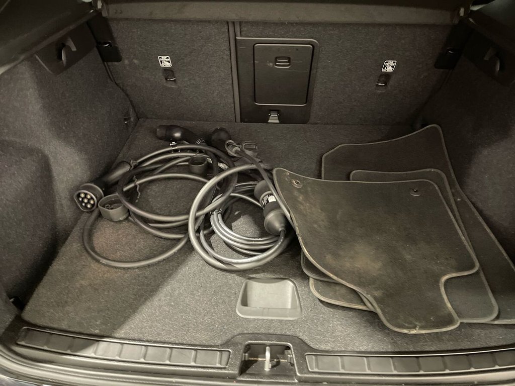 Used Volvo XC40 2023 for sale - 78166916: Photo 28