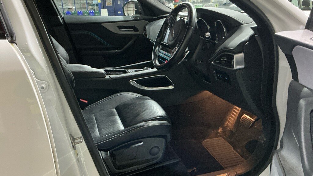 Used Jaguar F-Pace 2019 for sale - 77621549: Photo 15
