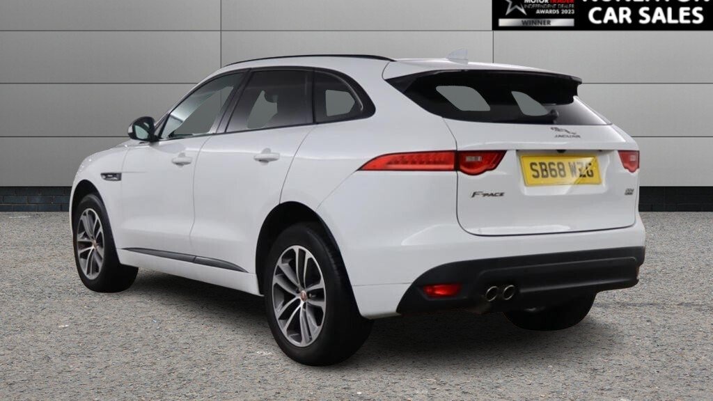 Used Jaguar F-Pace 2019 for sale - 77621549: Photo 4