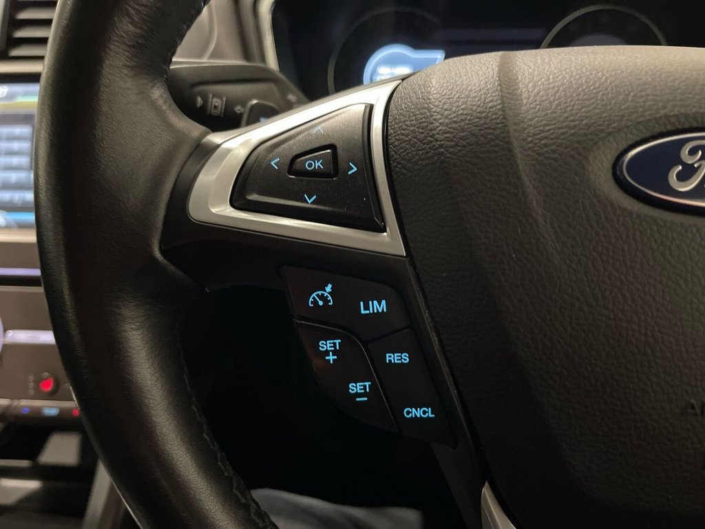 Used Ford Mondeo 2015 for sale - 76685996: Photo 24