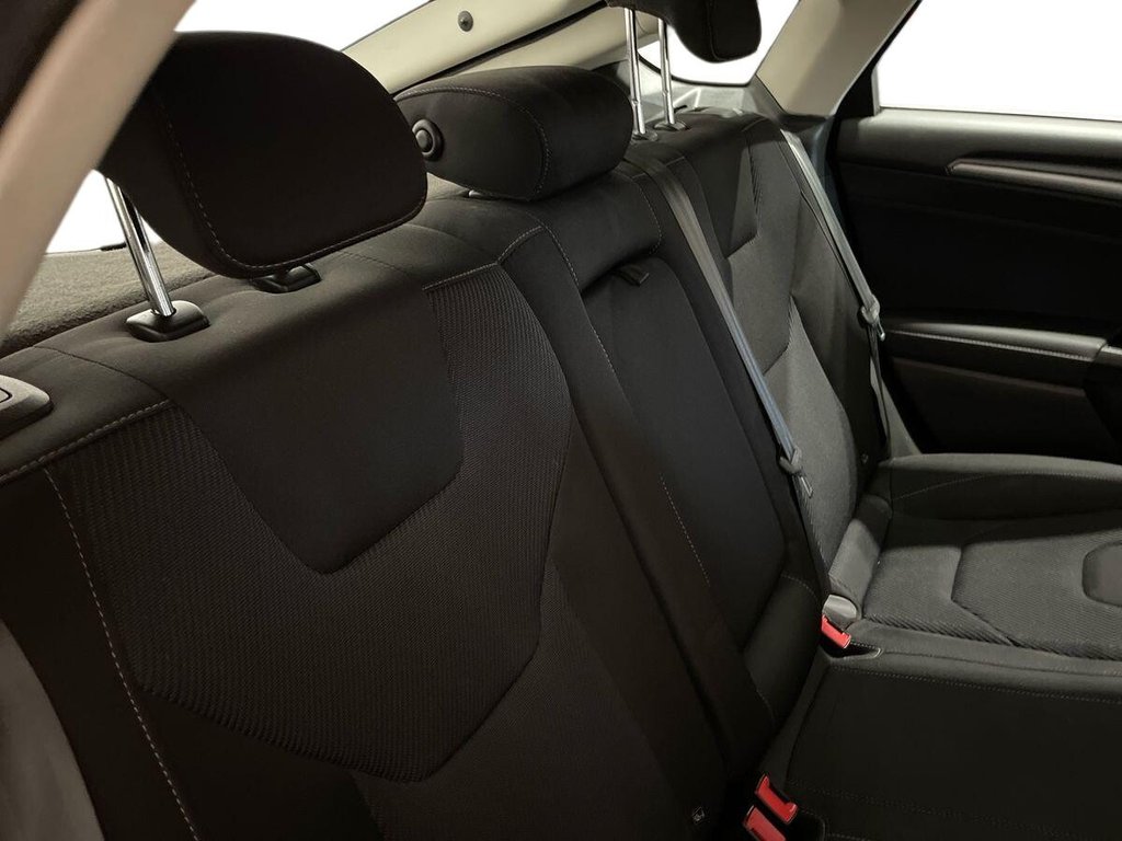 Used Ford Mondeo 2015 for sale - 76685996: Photo 27