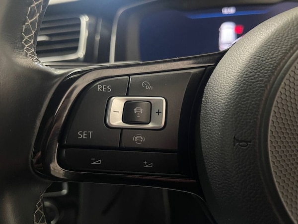 Used Volkswagen Golf 2019 for sale - 76118952: Photo 19