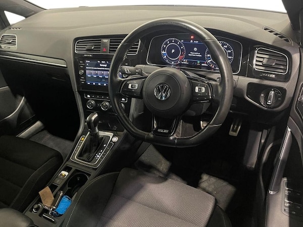 Used Volkswagen Golf 2019 for sale - 76118952: Photo 9
