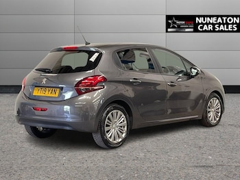 Used Peugeot 208 2019 for sale - 75358876: Photo