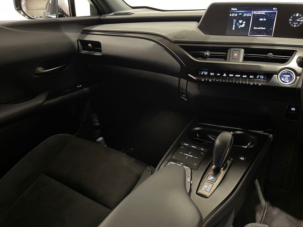 Used Lexus UX 2022 for sale - 77250065: Photo 16