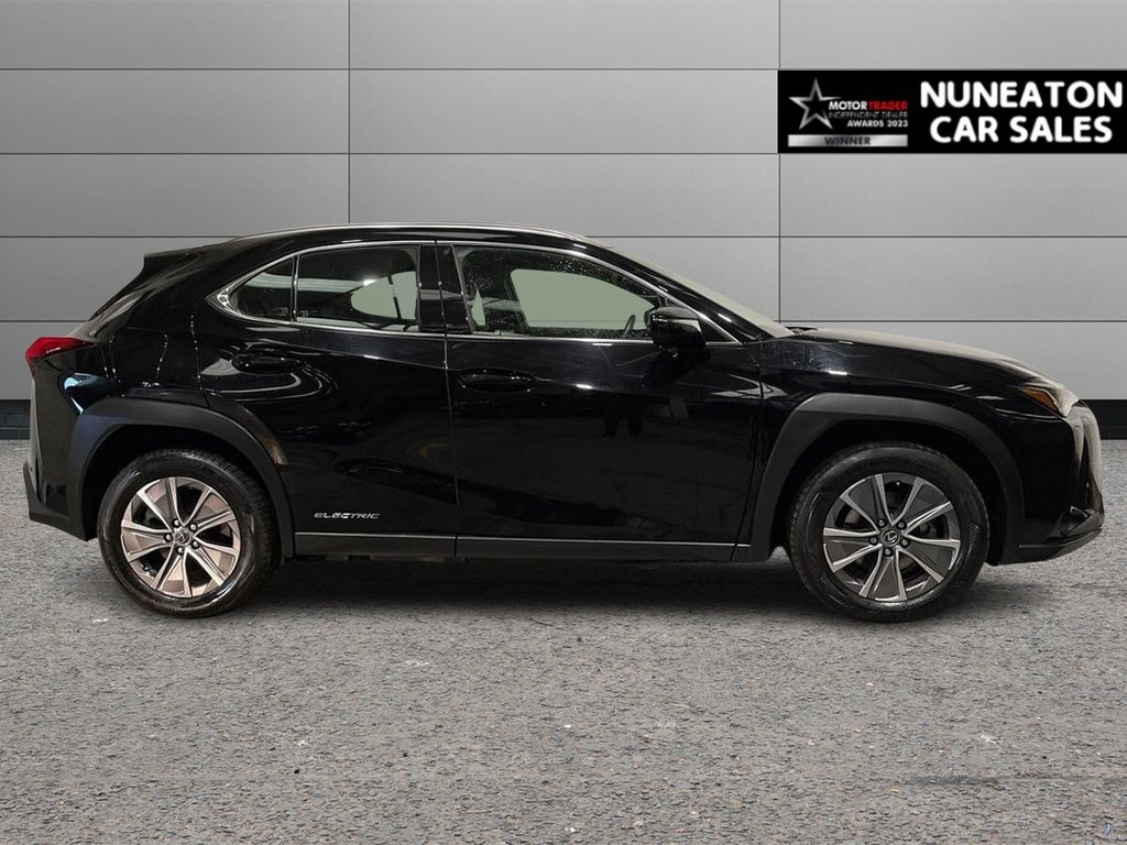 Used Lexus UX 2022 for sale - 77250065: Photo 2