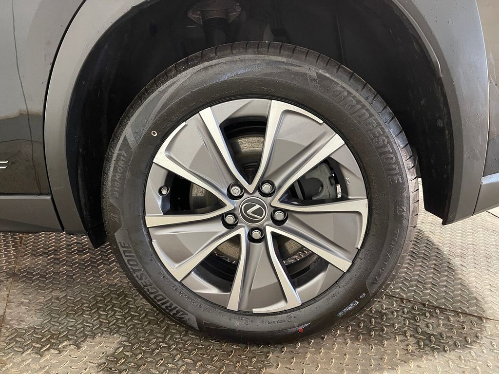 Used Lexus UX 2022 for sale - 77250065: Photo 31