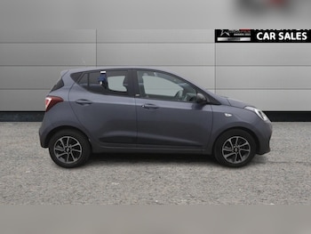Used Hyundai i10 2018 for sale - 78645338: Photo