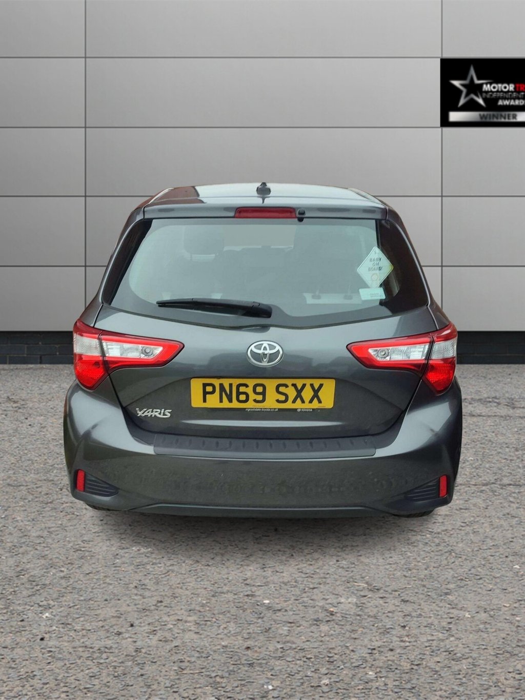 Used Toyota Yaris 2019 for sale - 77413454: Photo 3