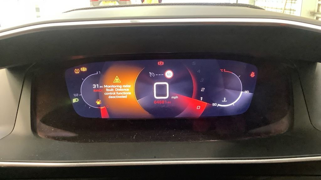 Used Peugeot 2008 2020 for sale - 76454779: Photo 10