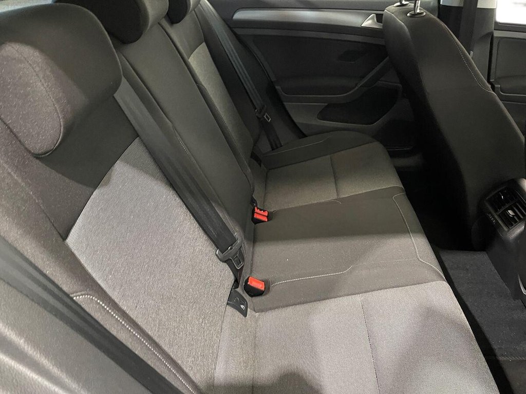Used Volkswagen Golf 2016 for sale - 77764602: Photo 23