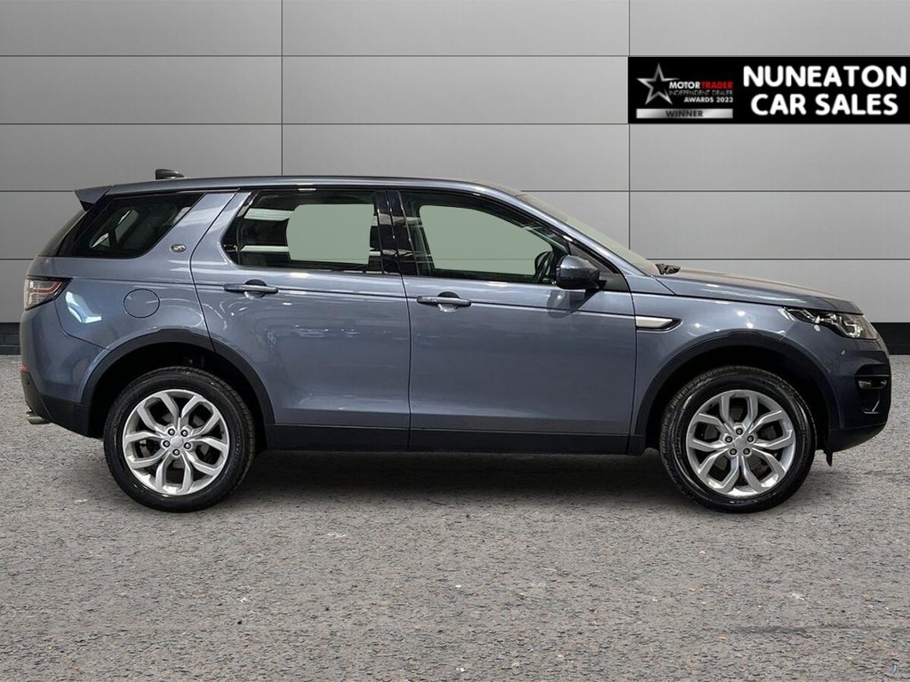 Used Land Rover Discovery Sport 2018 for sale - 76724217: Photo 2