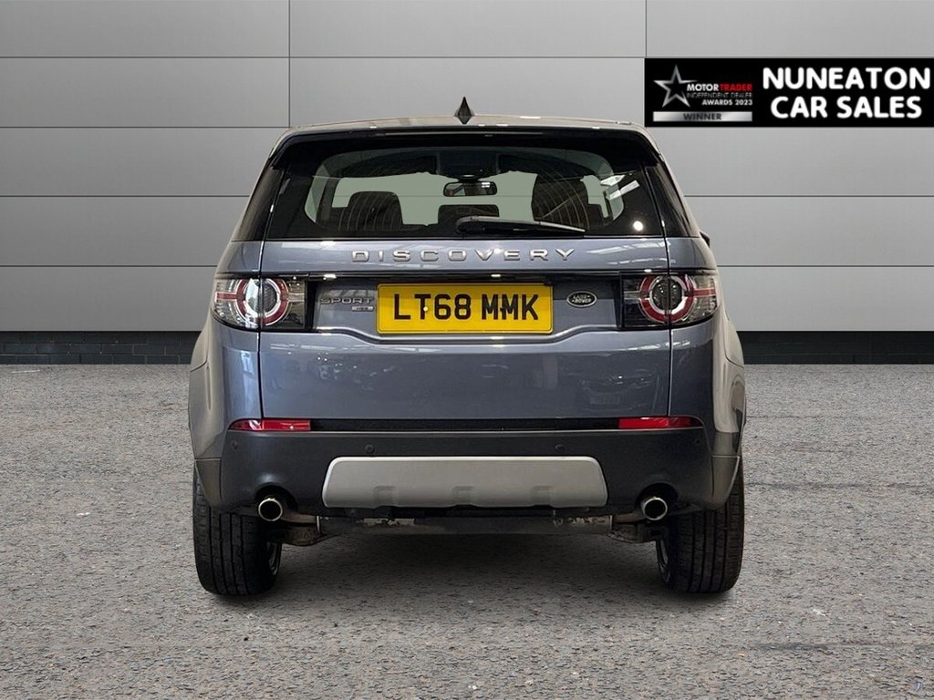 Used Land Rover Discovery Sport 2018 for sale - 76724217: Photo 4