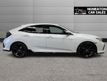 Used Honda Civic 2021 for sale - 79482387: Photo
