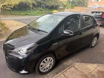 Used Toyota Yaris 2020 for sale - 75771078: Photo