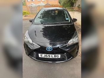 Used Toyota Yaris 2020 for sale - 75771078: Photo